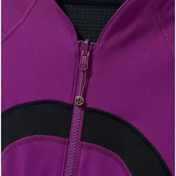 Lululemon Women’s Reversible Jacket 6 Find Your Bliss Black Purple Regal Plum - Picture 13 of 15